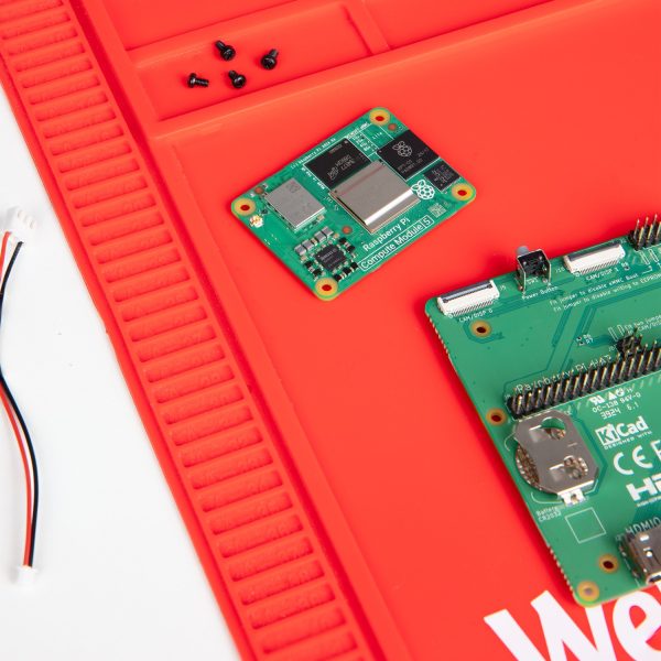 Raspberry Pi Compute Module 5 (CM5)